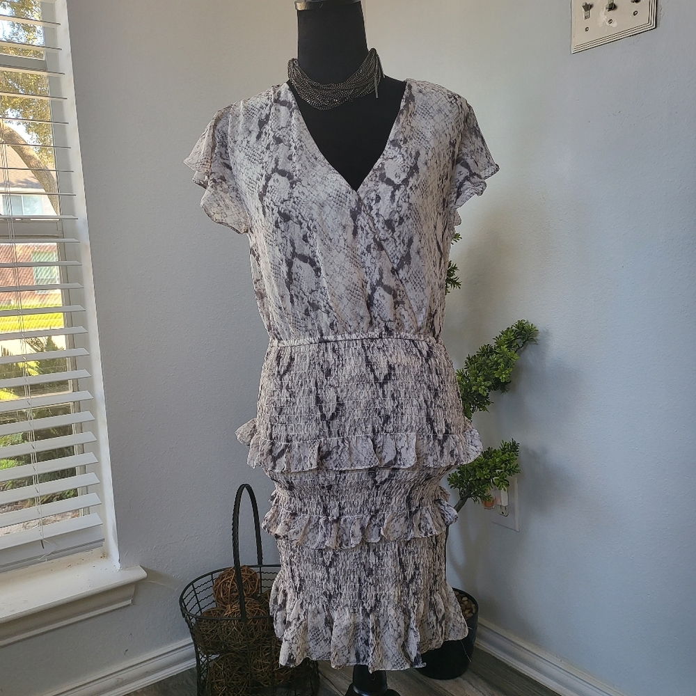 Pants Store Dress
